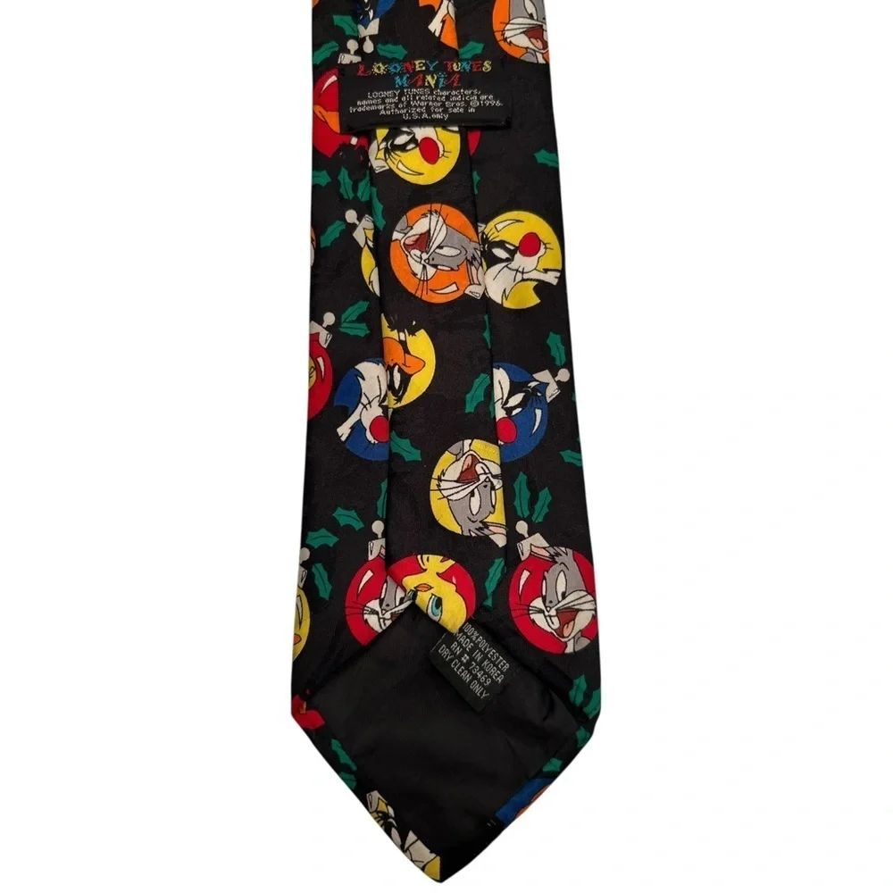 Vintage 1996 Warner Bros. Looney Tunes Colorful Character Tie Tweety, Bugs Bunny